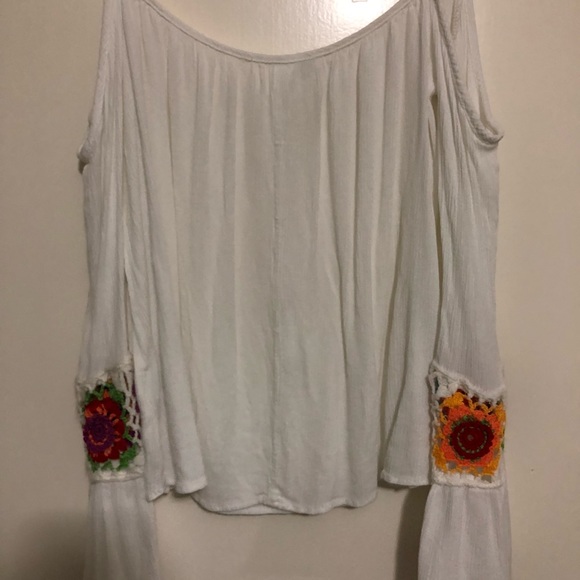 The Line of Style off the shoulder top. - Picture 3 of 7